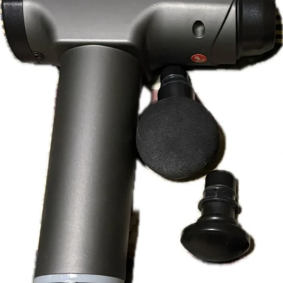 HeaDot Silver Massage Gun - Picture 9 of 10